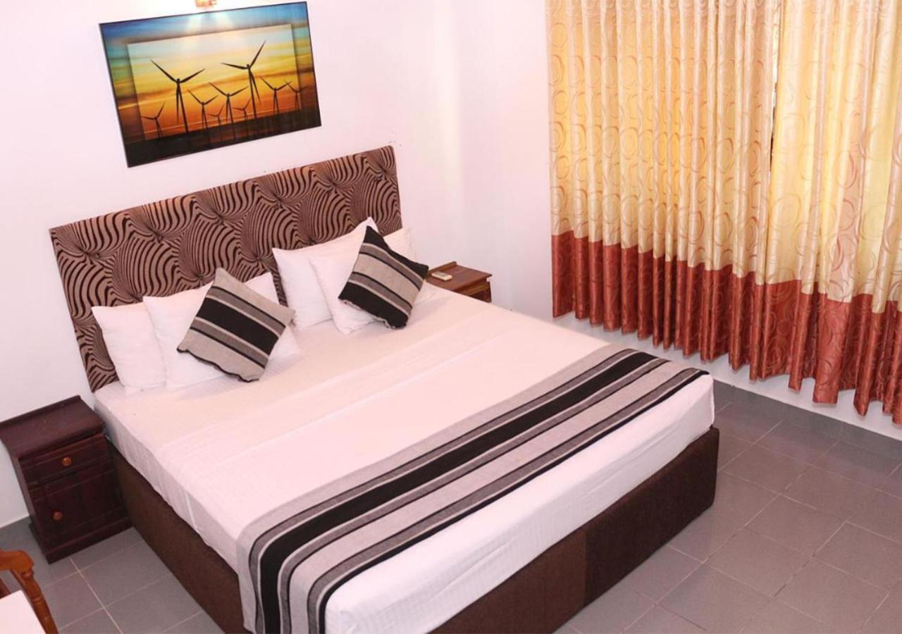 Cozy Inn נגומבו מראה חיצוני תמונה