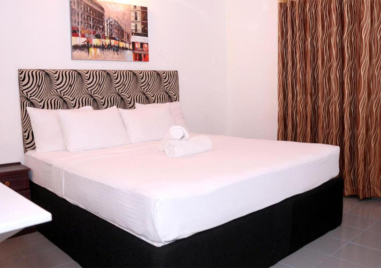 Cozy Inn נגומבו מראה חיצוני תמונה