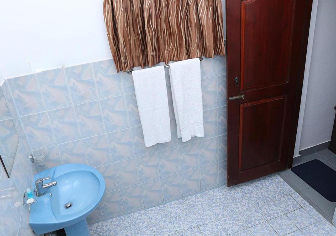 Cozy Inn נגומבו מראה חיצוני תמונה