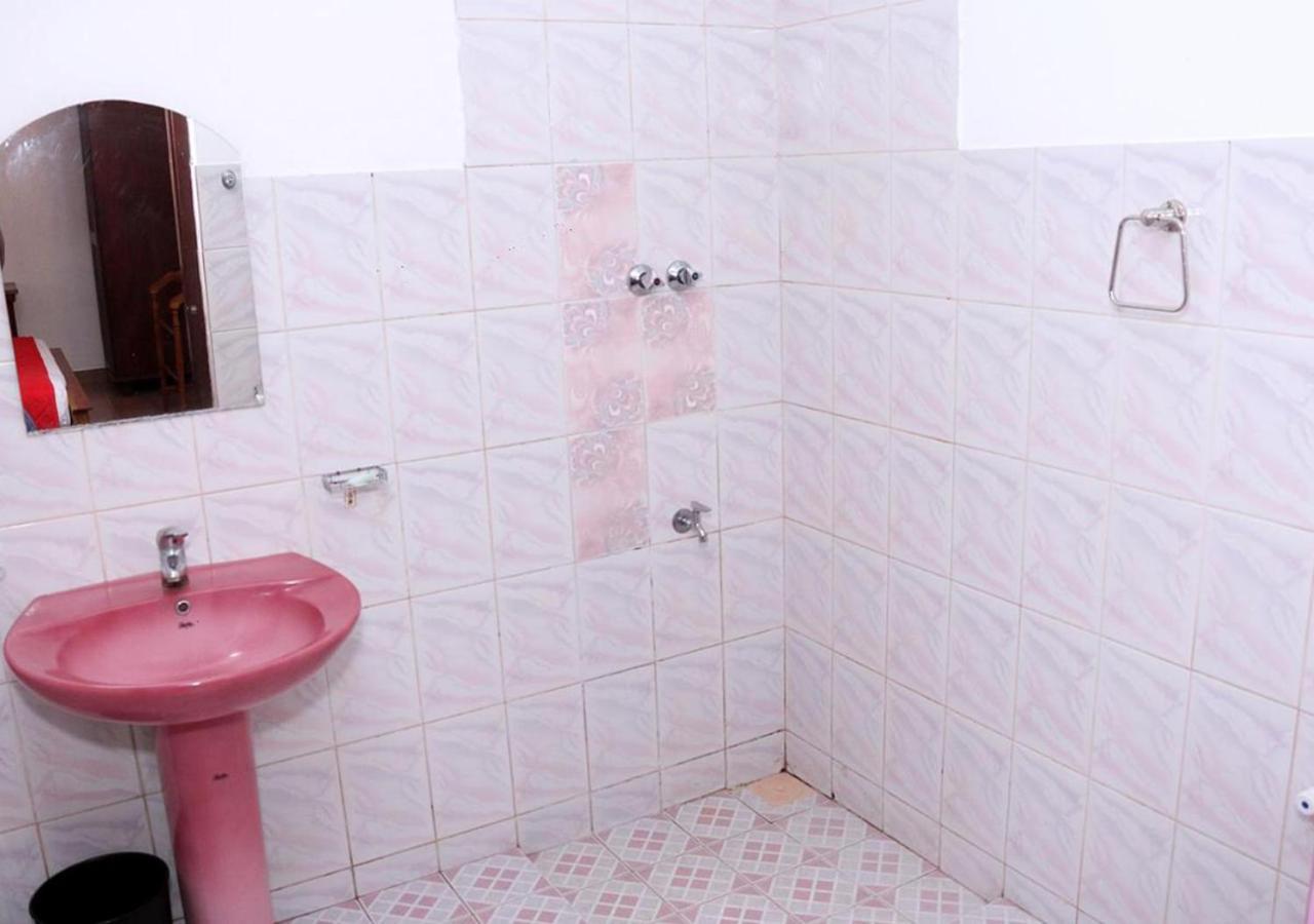 Cozy Inn נגומבו מראה חיצוני תמונה
